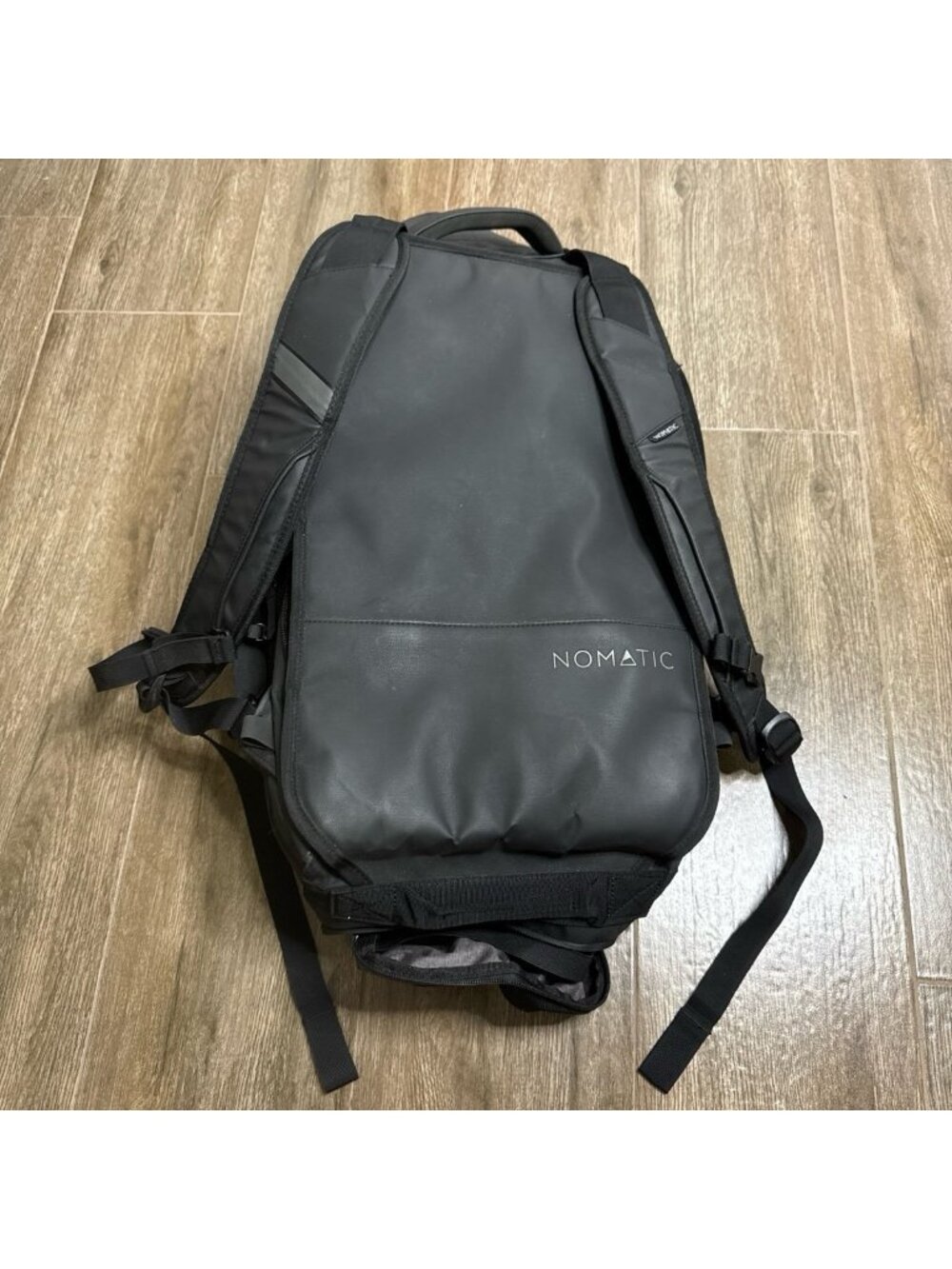 NOMATIC 40L Travel Bag Duffel Backpack Carry-On Convertible